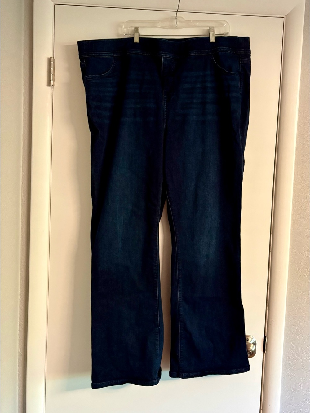 Torrid Women’s Dark Blue Stretch Bootcut Jeans 4R